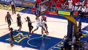 Texas Tech's JT Toppin throws down thunderous dunk vs. West Virginia