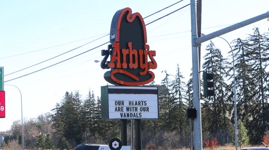 Local businesses show support University of Idaho students after brutal killing