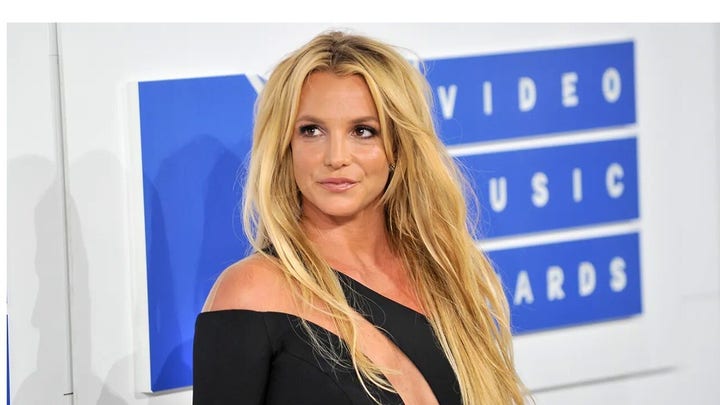 Judge ends Britney Spears conservatorship 