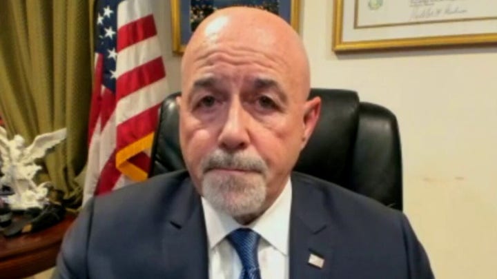 Bernie Kerik calls demands to defund police 'Antifa propaganda'