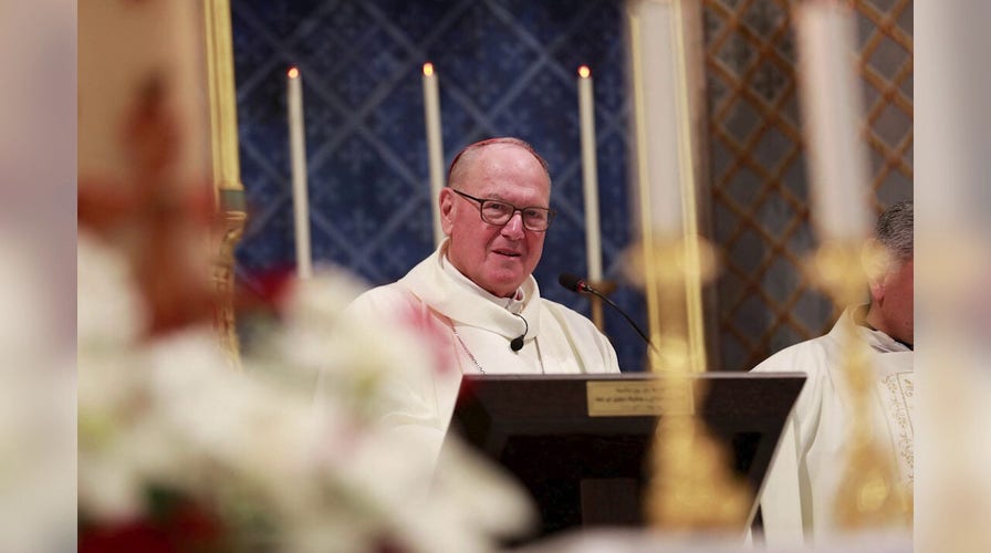 El cardenal Dolan "molesto" porque Harris se salte la cena de Al Smith