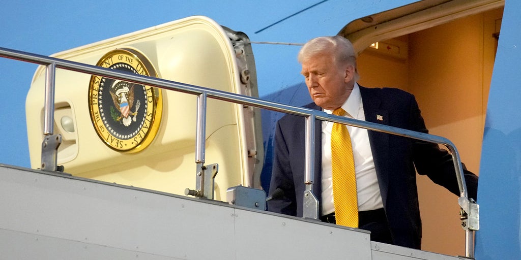 WATCH LIVE: President Trump arrives Charlottesville, North Carolina