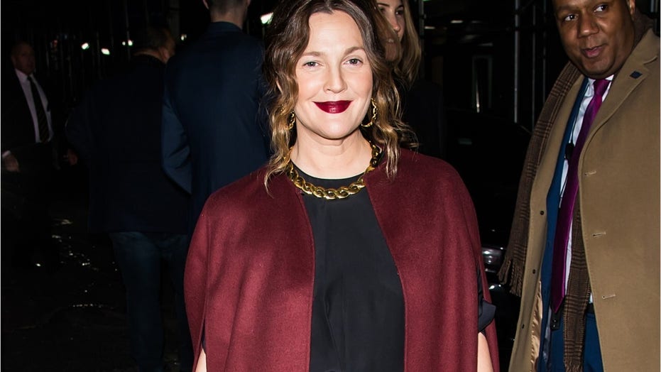 Drew Barrymore Pays Tribute To Wild Card Dad John Drew Barrymore