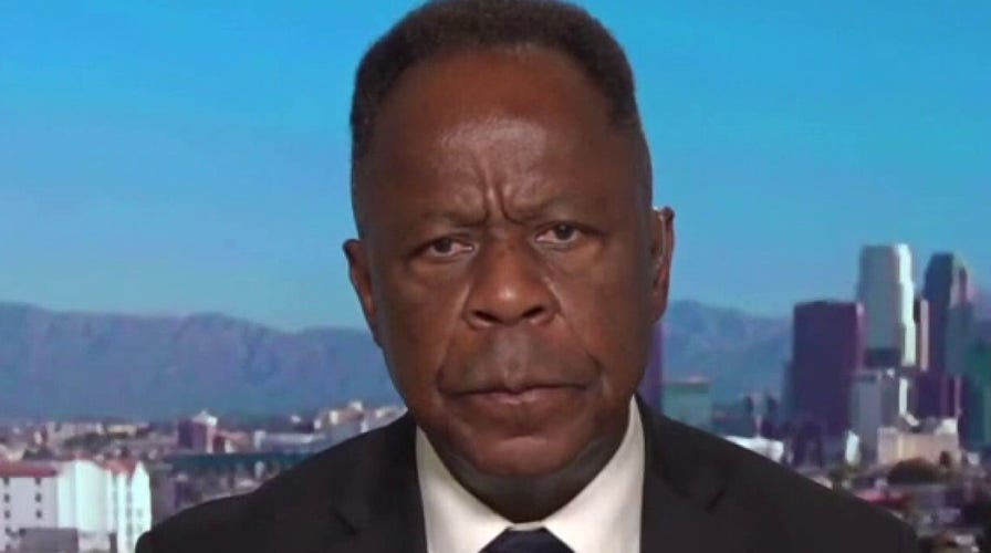 Leo Terrell reacts to Morgan Freeman pushing back on defunding police