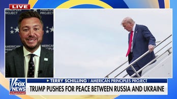 Trump receives praise for pushing Russia-Ukraine peace deal: 'Commander-in-peace'