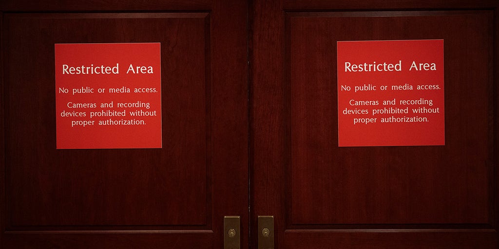 WATCH LIVE: Gang of Eight members briefed by Trump admin officials on Iran