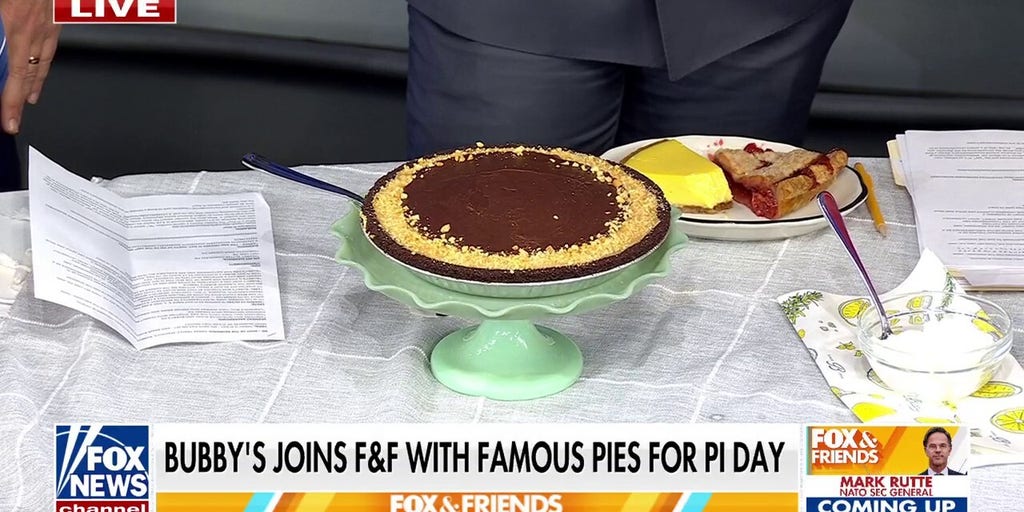 'Fox & Friends' celebrates Pi Day with sweet treats