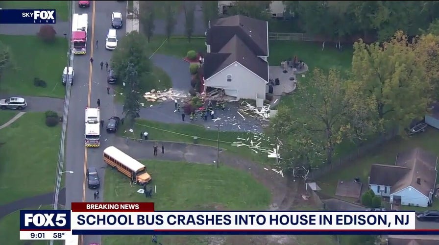 School bus crashes into Edison, New Jersey home 