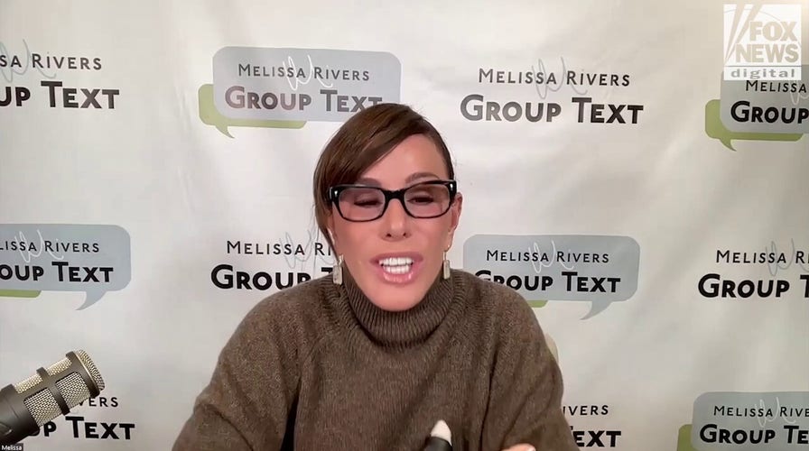 Melissa Rivers breaks down Meghan Markle’s red pantsuit