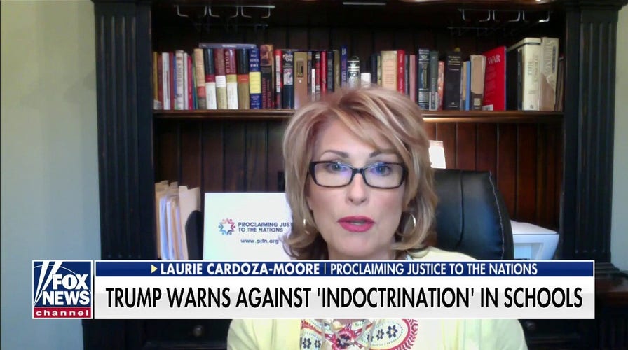 Mom calls for review of U.S. history textbooks, warns against indoctrination