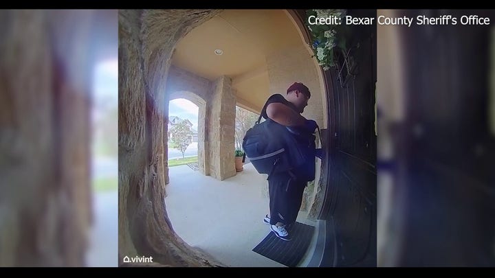 Texas deputies searching for burglary suspect after break-in attempt caught on camera