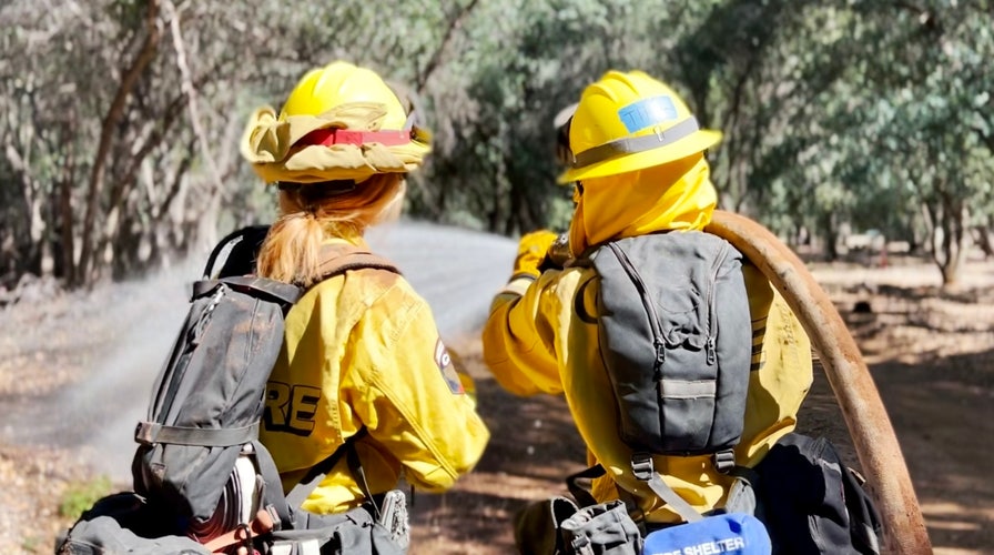 カリフォルニアは次世代の消防士を訓練しています–そして彼らはすべて女性です