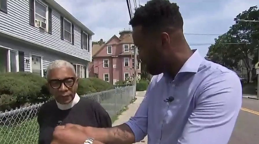 'Ó£ÌÒÊÓÆµ Primetime' host visits Boston with activist Reverend Eugene Rivers