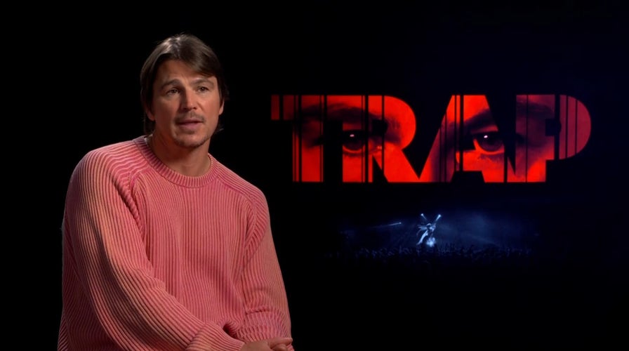 M. Night Shyamalan & Josh Hartnett "Trap" movie preview