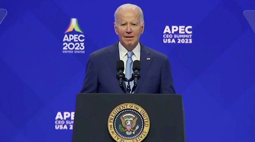 WATCH LIVE: President Biden gives toast at APEC dinner