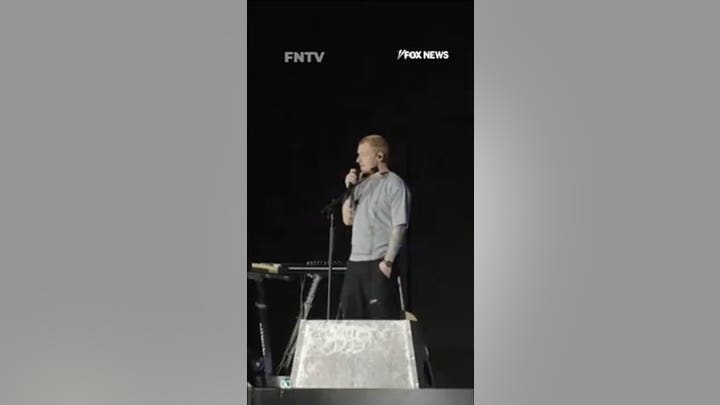 Ed Sheeran addresses Macklemore controversy during concert