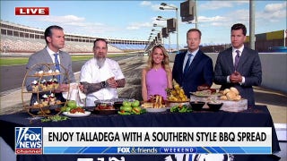 Chef Eric LeVine shows racing fans how they can enjoy Talladega with southern-style BBQ - Fox News