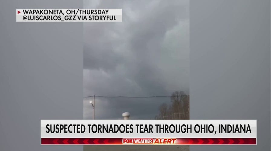 Suspected tornadoes tear through Midwest