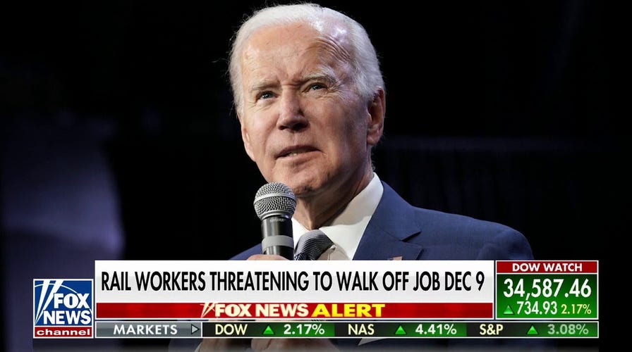 Lawmakers at odds over averting nationwide rail strike