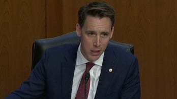 Sen. Hawley blasts Dems for criticizing Barrett's faith