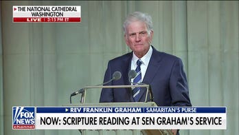Rev. Franklin Graham reads Revelation 21 at Sen. Lindsey Graham's funeral