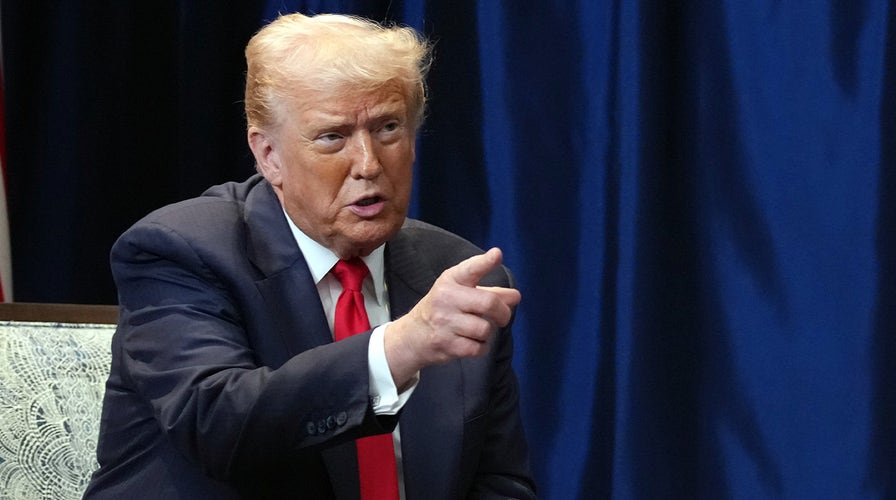 Trump dodges Obama judge with 'smart move' as case shifts to Iowa court