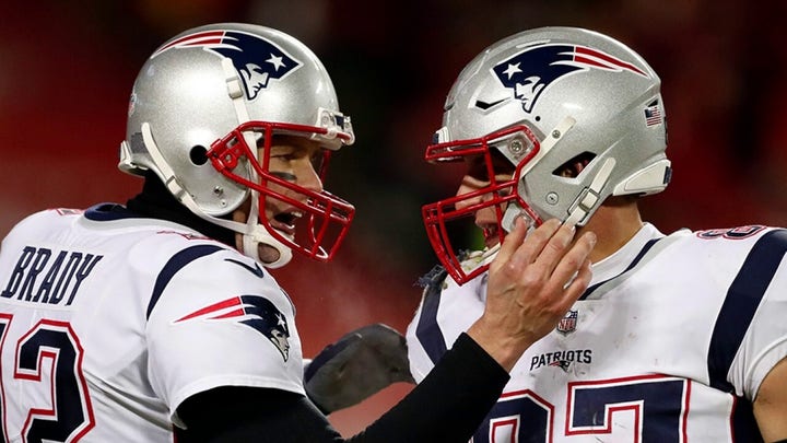 Rob Gronkowski to reunite with Tom Brady in Tampa Bay