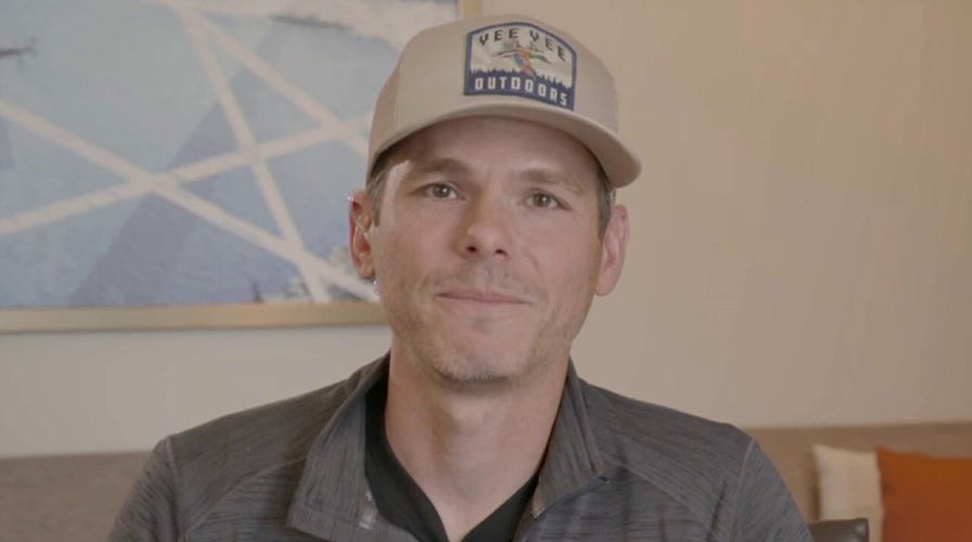 I'm turning it all in for a life in the church: Country music star Granger Smith