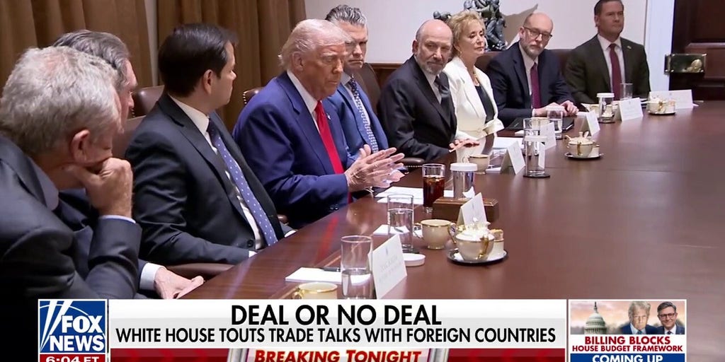 Trump administration races to make trade deals with foreign countries as tariff war with China escalates
