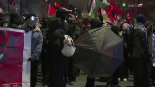 Montreal demonstrators clash with police, set off smoke bombs in destructive protest - Fox News