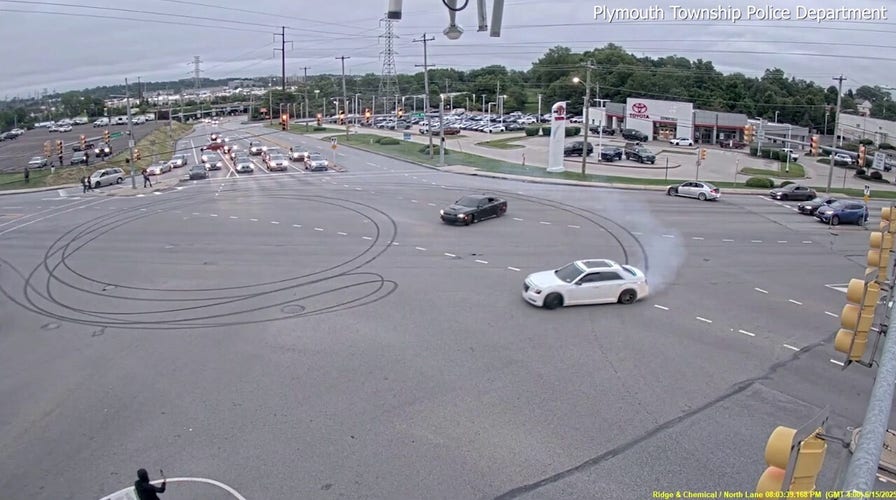 Illegal car rally in Pennsylvania blocks traffic with dangerous stunts, fireworks: police