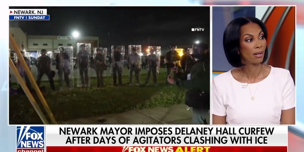 Anti-ICE rioters hurl rocks at federal agents outside NJ facility