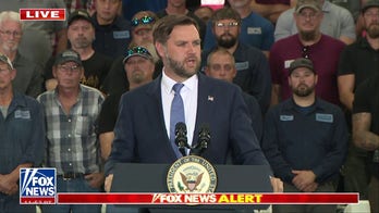 Vance applauds first responders’ ‘great American spirit’ during Minneapolis tragedy, urges prayer for recovering victims