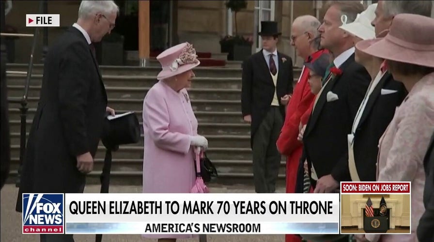 Queen Elizabeth to mark 70 years on throne 