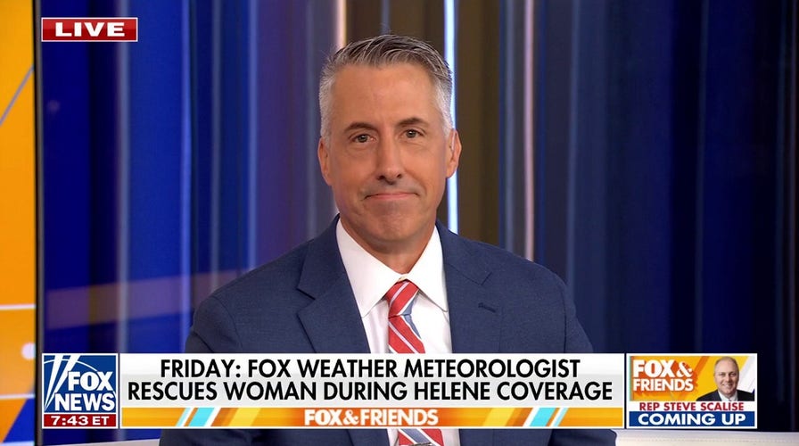 �Ӱ���Ƶ Weather reporter recounts rescuing a woman from Hurricane Helene floodwaters