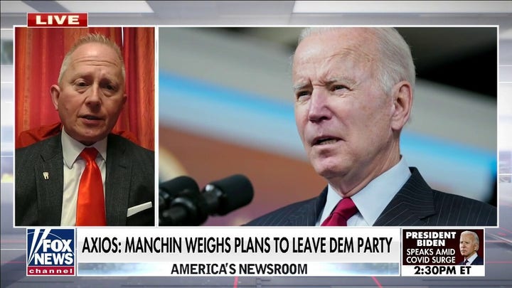 Rep. Van Drew praises GOP after switching parties as Joe Manchin reportedly mulls leaving Dems