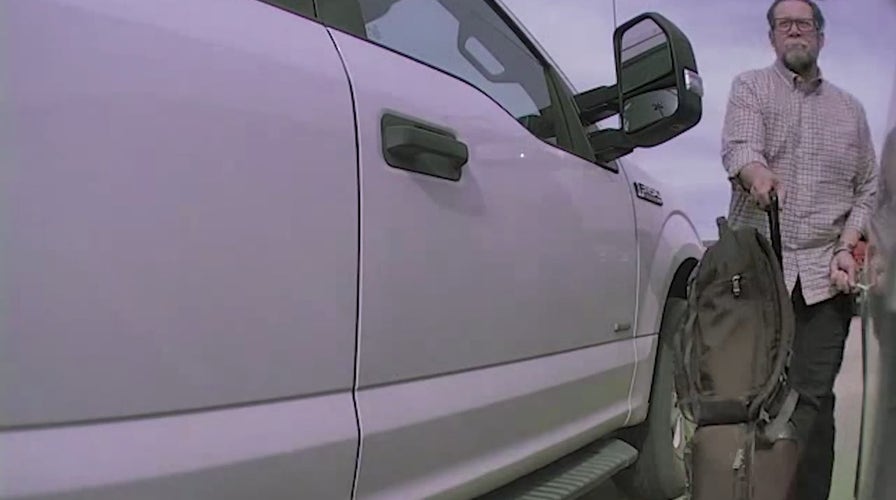 Tesla camera captures man in Dallas keying car
