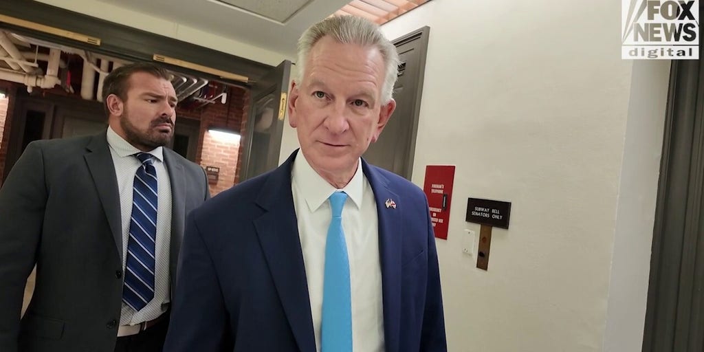 WATCH: GOP senators hail Trump deal while Dem slams Iran terms