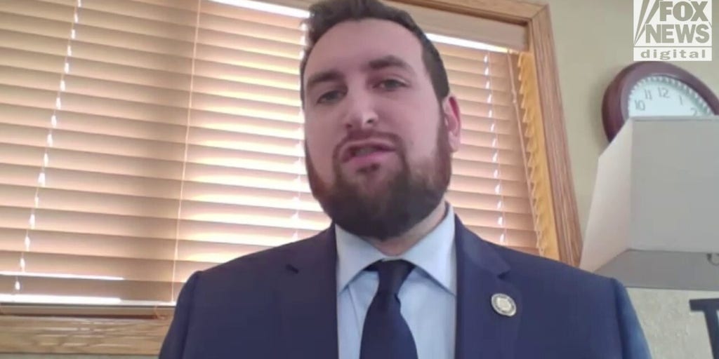 Minnesota senator calls judge who overturned fraud conviction a 'true extremist'