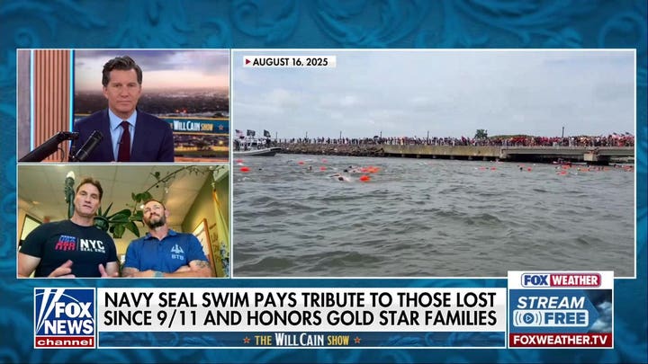 La travesía a nado de los Navy SEAL rinde homenaje a los veteranos y a las víctimas del 11-S