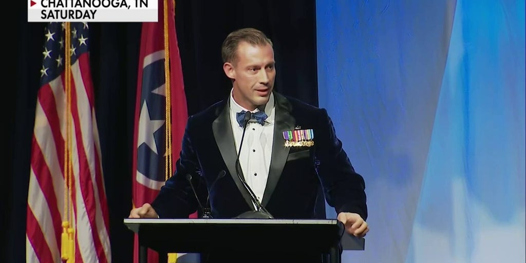 Fox News' Joey Jones receives excellence in journalism award at Tennessee gala