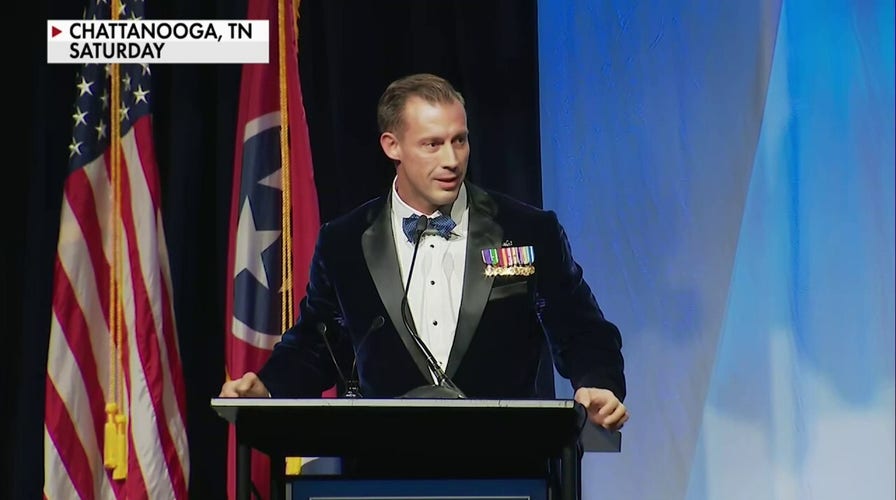 Fox News' Joey Jones receives excellence in journalism award at Tennessee gala