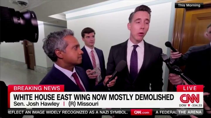Sen. Hawley turns tables on CNN when asked if Trump White House renovation is destroying history