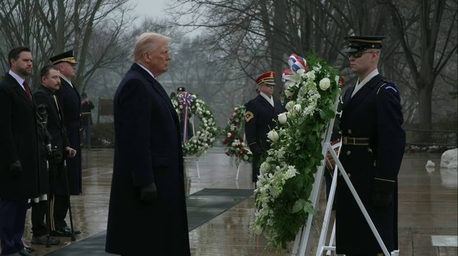 Trump lays wreath at Tomb of the Unknown Soldier ahead of inauguration