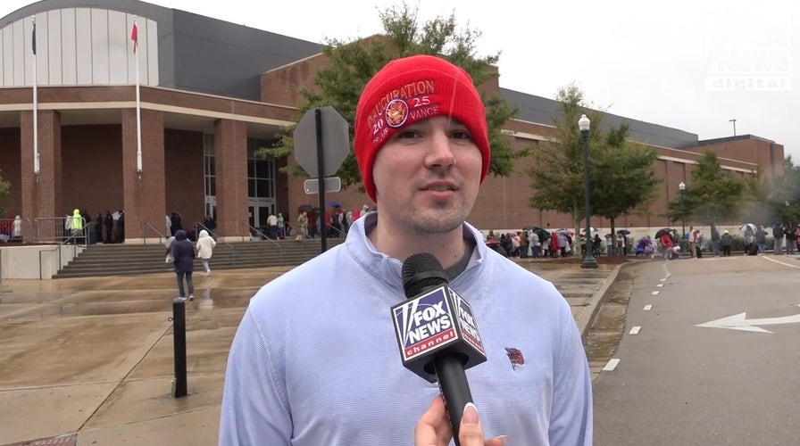Soaked but steadfast: Rain can’t stop Ole Miss students from hearing JD Vance