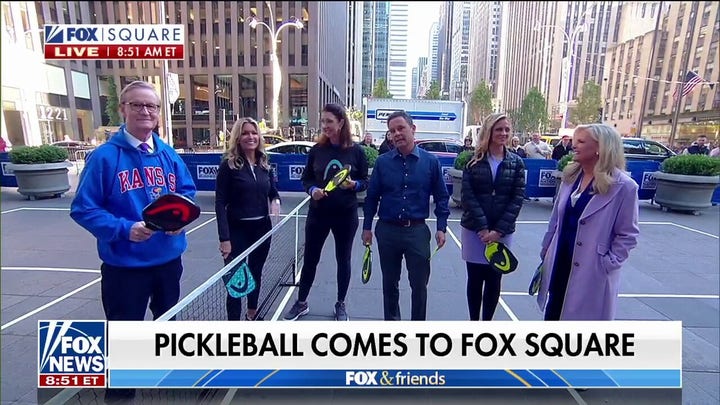 ‘Fox & Friends’ hosts play pickleball on FOX Square