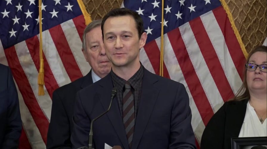 ' Joseph Gordon-Levitt calls retired  Big Tech implicit    kids’ safety