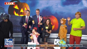 'Fox & Friends Weekend' celebrates Halloween with trick-or-treat parade