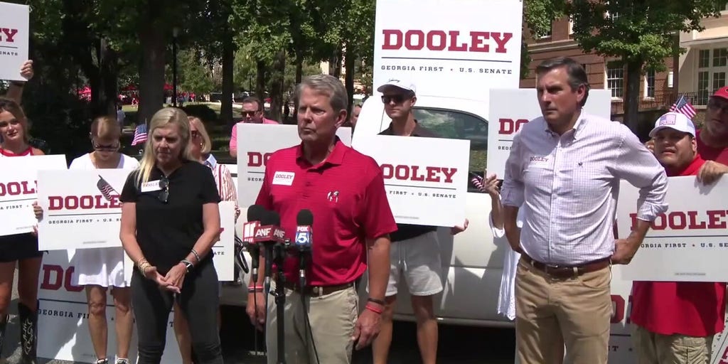 Gov. Brian Kemp endorses former coach Derek Dooley for US Senate