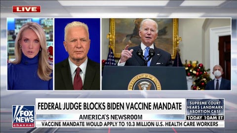 Judge blocks vaccine mandate amid omicron variant